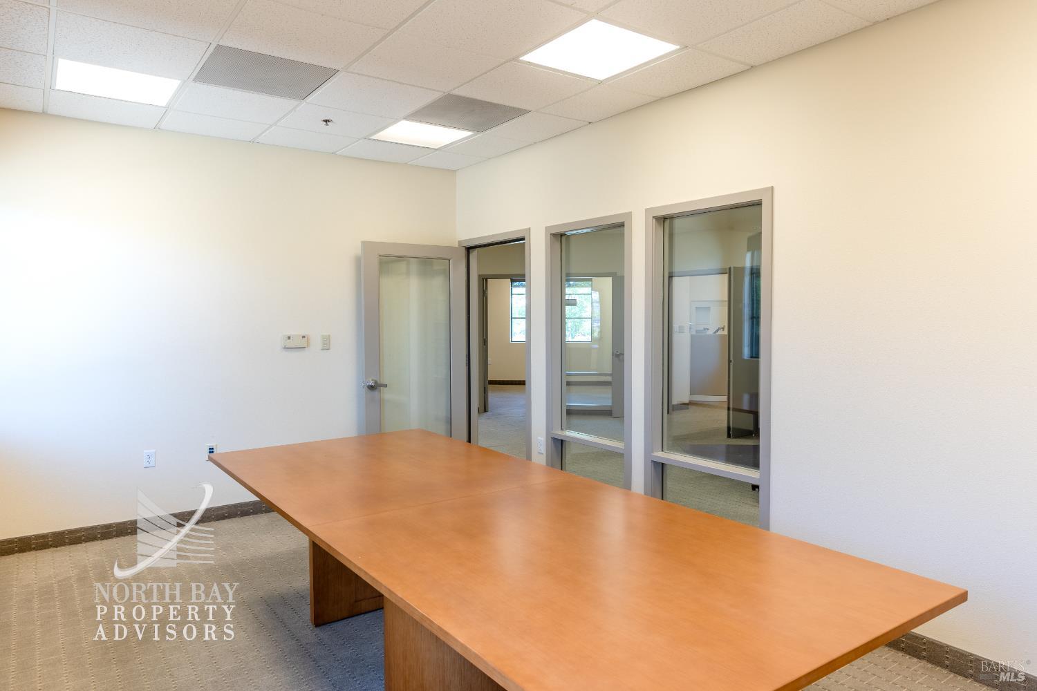 Detail Gallery Image 9 of 14 For 470 Devlin Rd, Napa,  CA 94558 - – Beds | – Baths
