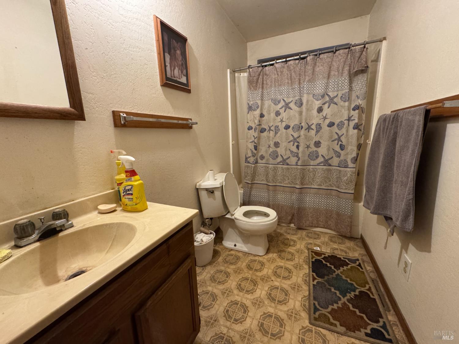 Detail Gallery Image 5 of 6 For 15835 Bottle Rock Rd, Cobb,  CA 95426 - 2 Beds | 2 Baths