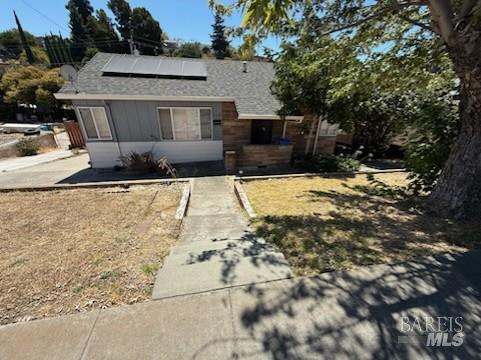 Detail Gallery Image 1 of 5 For 113 Laguna St, Vallejo,  CA 94591 - 3 Beds | 1 Baths