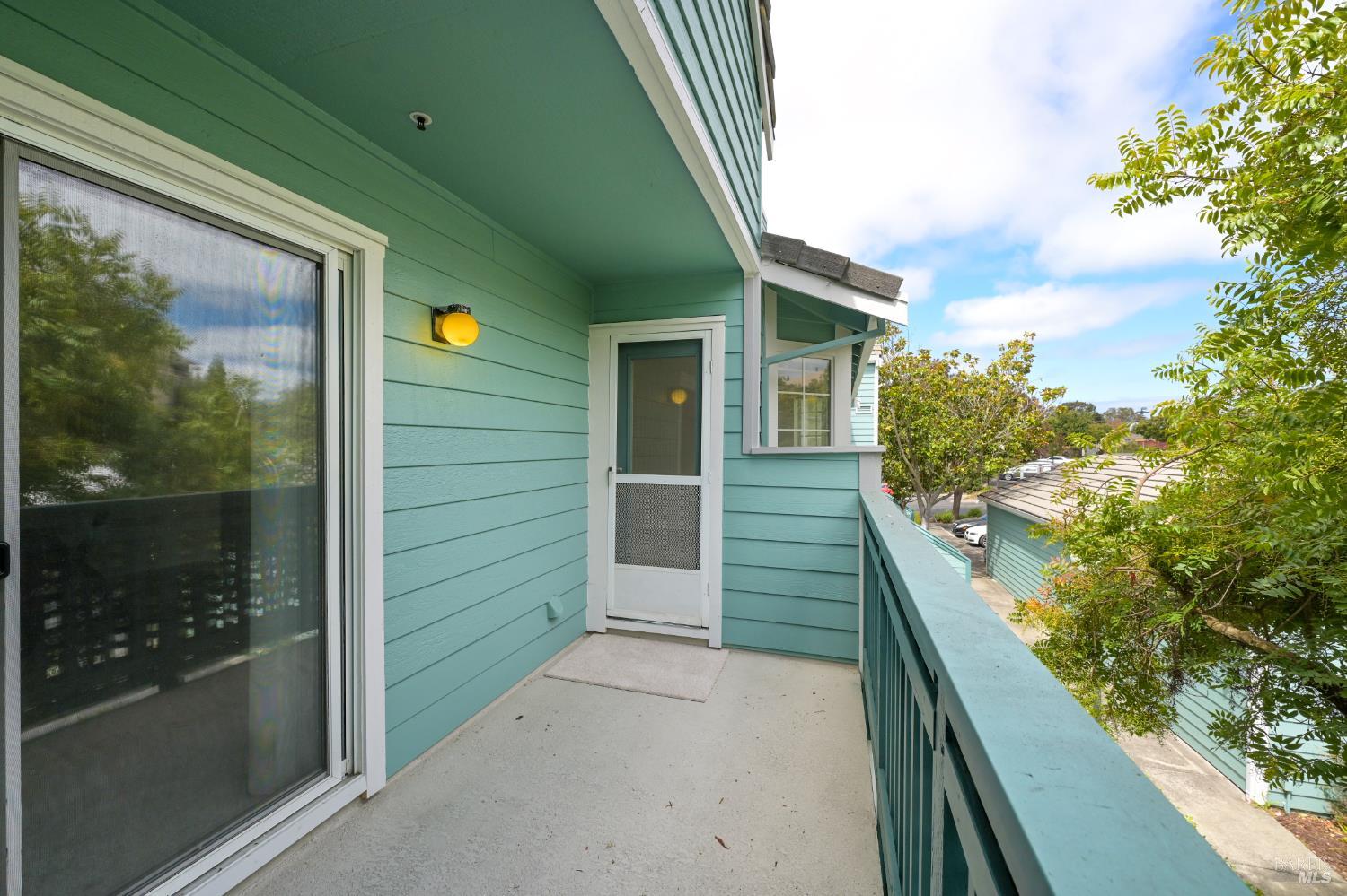 Detail Gallery Image 24 of 29 For 506 Dursey Dr, Pinole,  CA 94564 - 2 Beds | 2 Baths