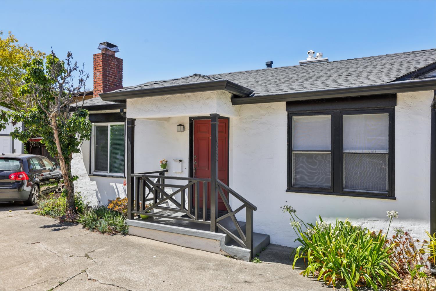 Detail Gallery Image 3 of 32 For 1522 Francisco St, Berkeley,  CA 94703 - 2 Beds | 2 Baths