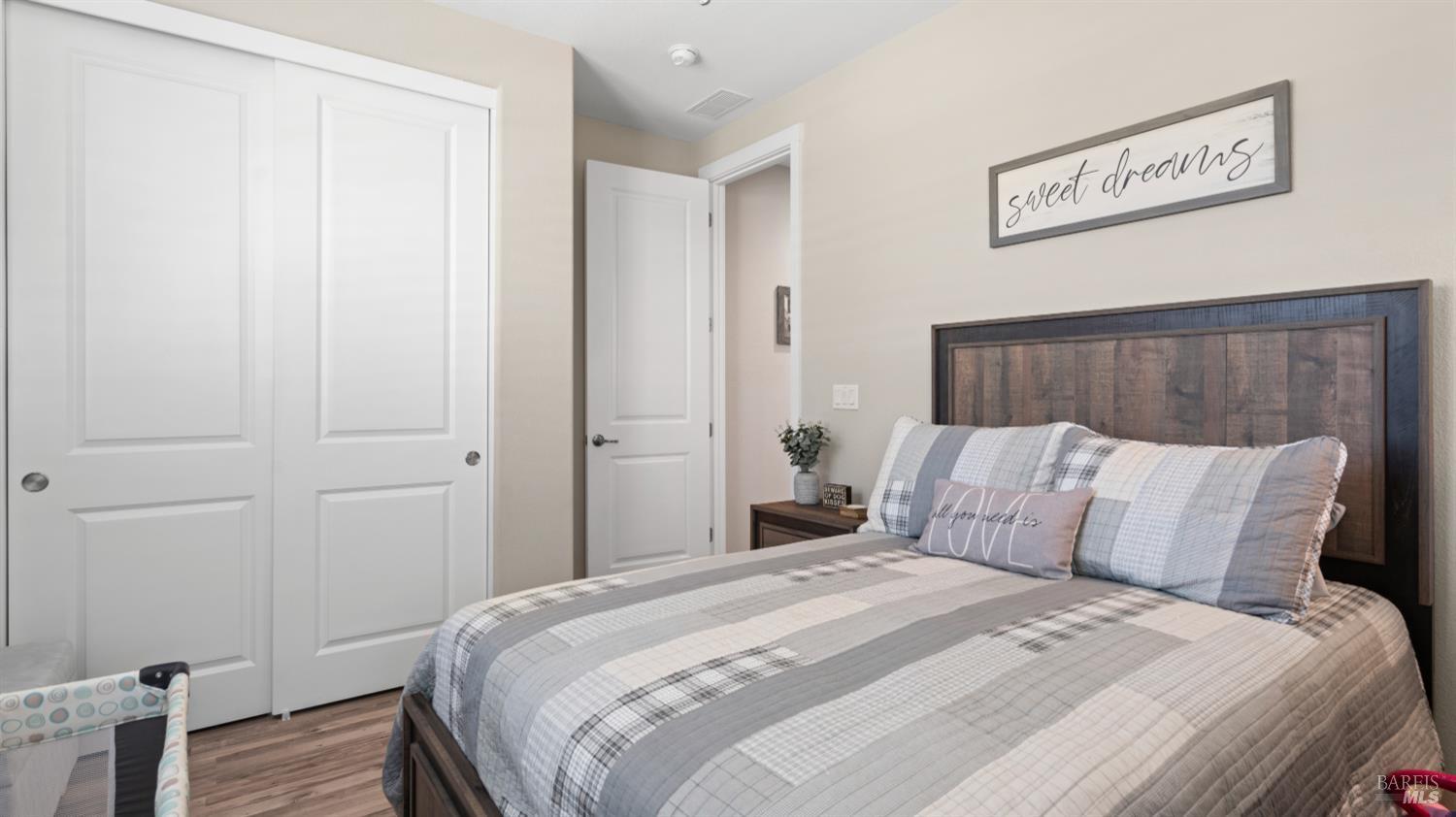 Detail Gallery Image 19 of 35 For 570 Syracuse Ln, Dixon,  CA 95620 - 3 Beds | 2 Baths