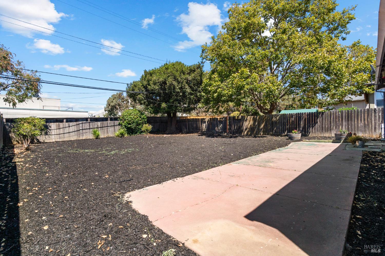 Detail Gallery Image 28 of 32 For 229 Hermosa Ave, Vallejo,  CA 94589 - 3 Beds | 1 Baths