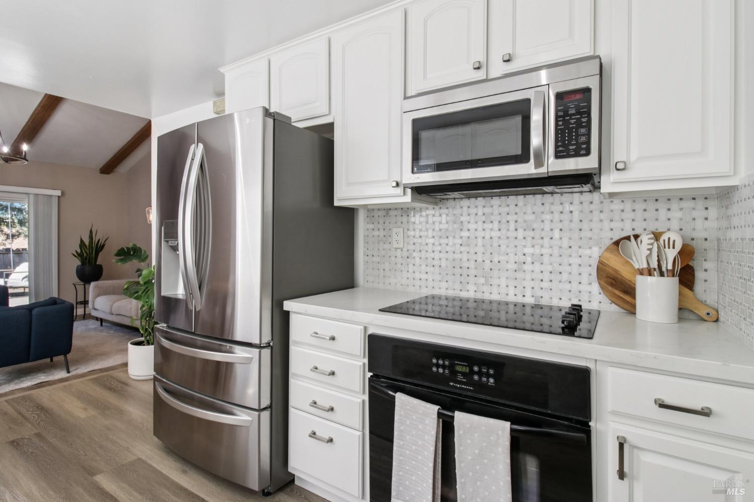 Detail Gallery Image 27 of 47 For 2246 Minaret Dr, Martinez,  CA 94553 - 3 Beds | 2 Baths