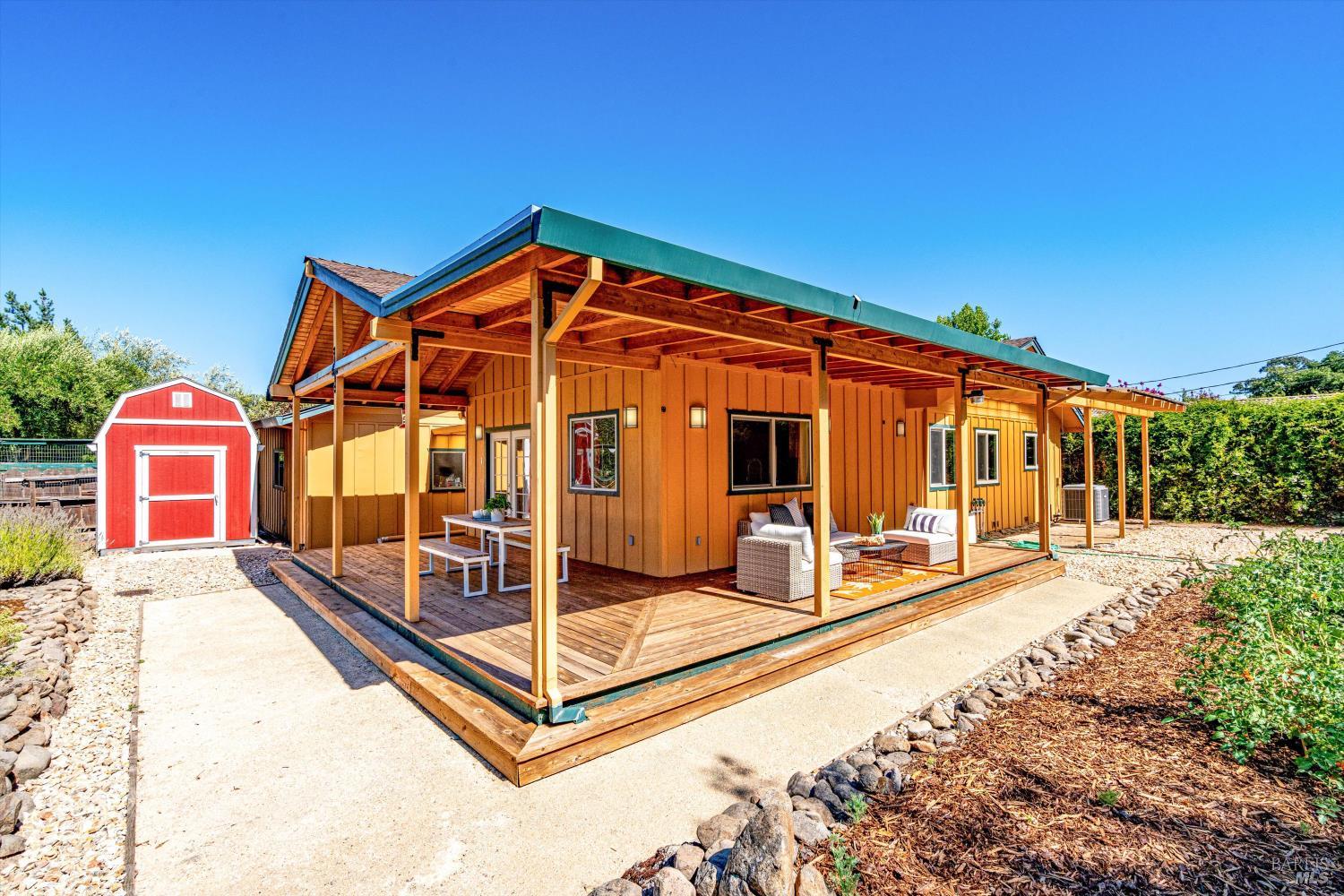 Detail Gallery Image 31 of 46 For 19100 Ola Ct, Sonoma,  CA 95476 - 2 Beds | 2 Baths