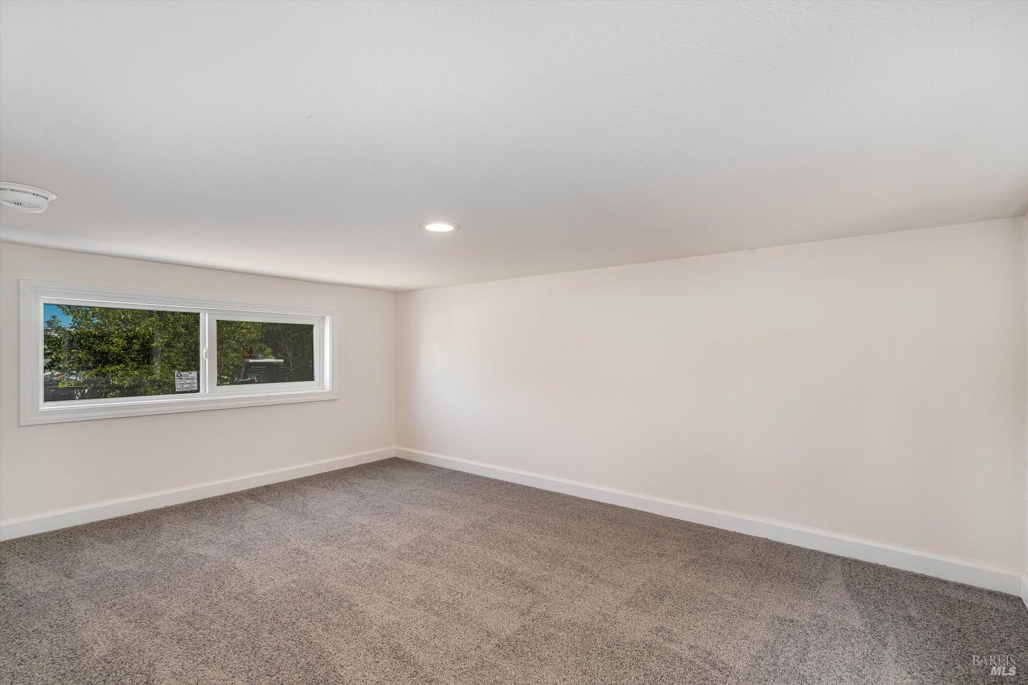 Detail Gallery Image 26 of 32 For 101 Colgan Ave 2, Santa Rosa,  CA 95404 - 1 Beds | 1 Baths
