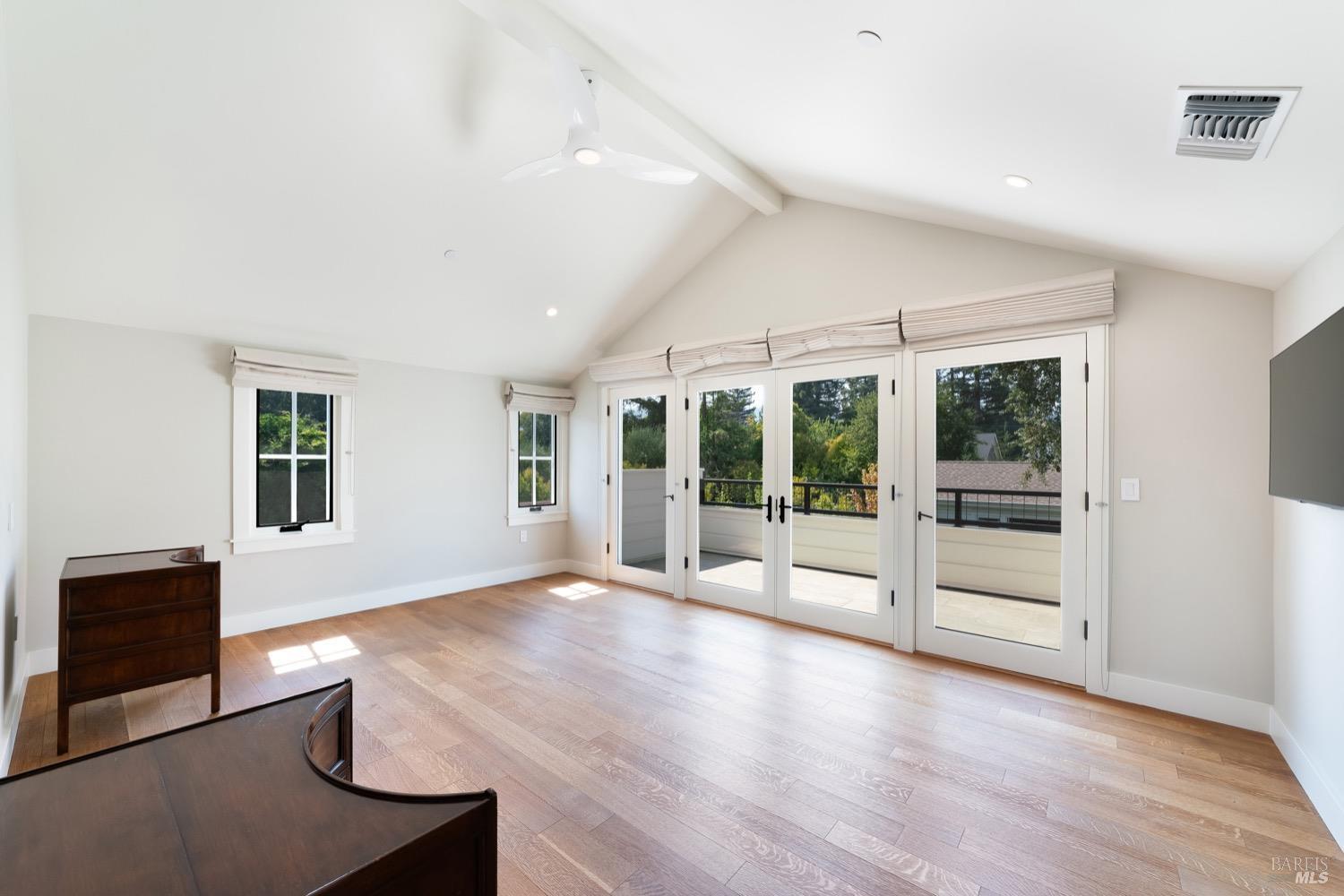 Detail Gallery Image 9 of 24 For 1508 Spring St, Saint Helena,  CA 94574 - 3 Beds | 3/1 Baths