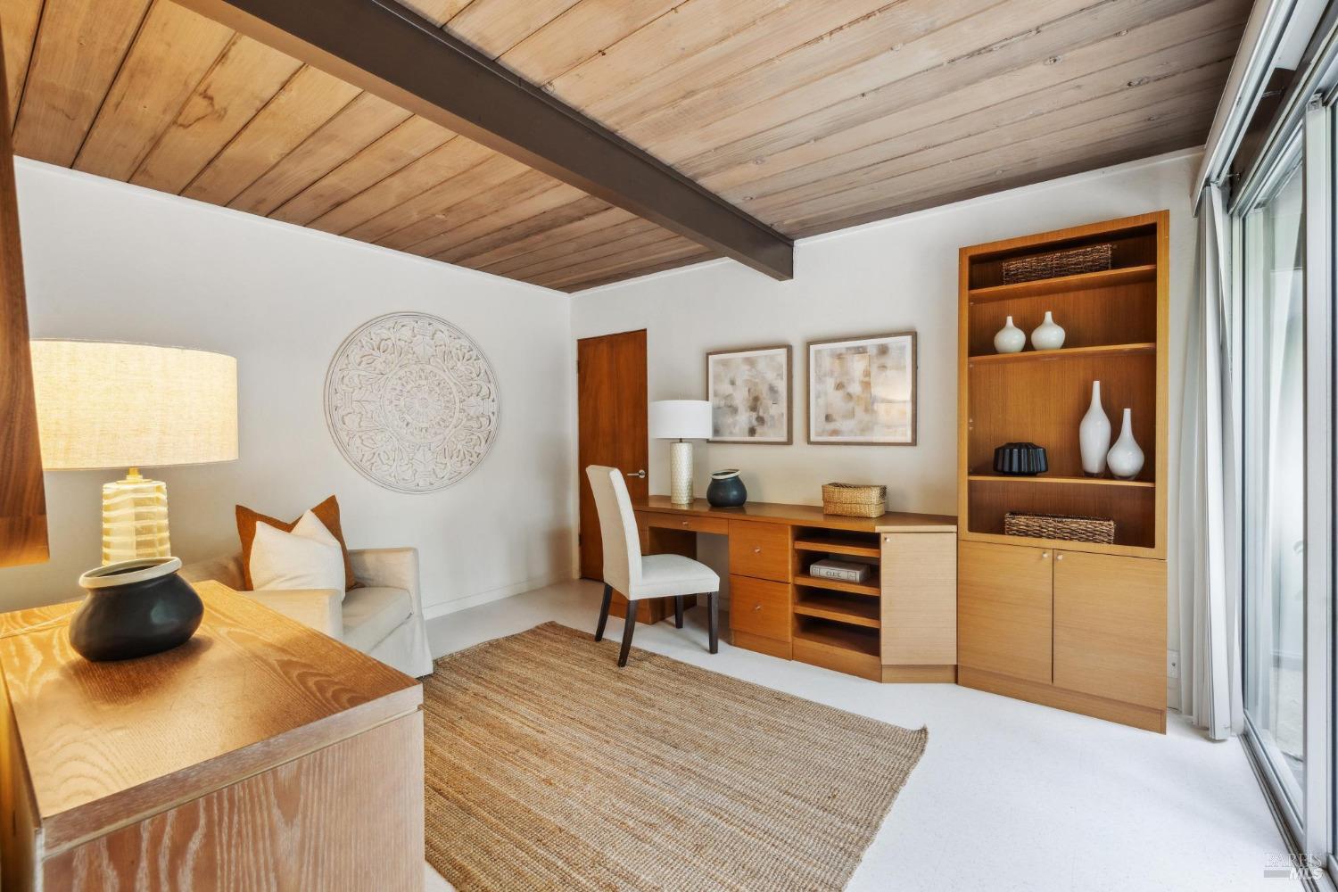 Detail Gallery Image 40 of 55 For 87 Mount Rainier Dr, San Rafael,  CA 94903 - 5 Beds | 2 Baths