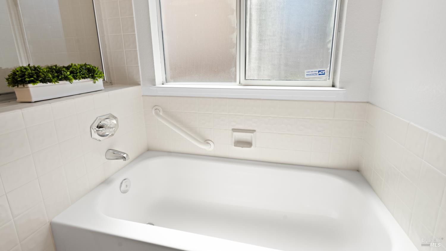 Detail Gallery Image 31 of 58 For 202 Bantry Dr, Vacaville,  CA 95688 - 3 Beds | 2 Baths