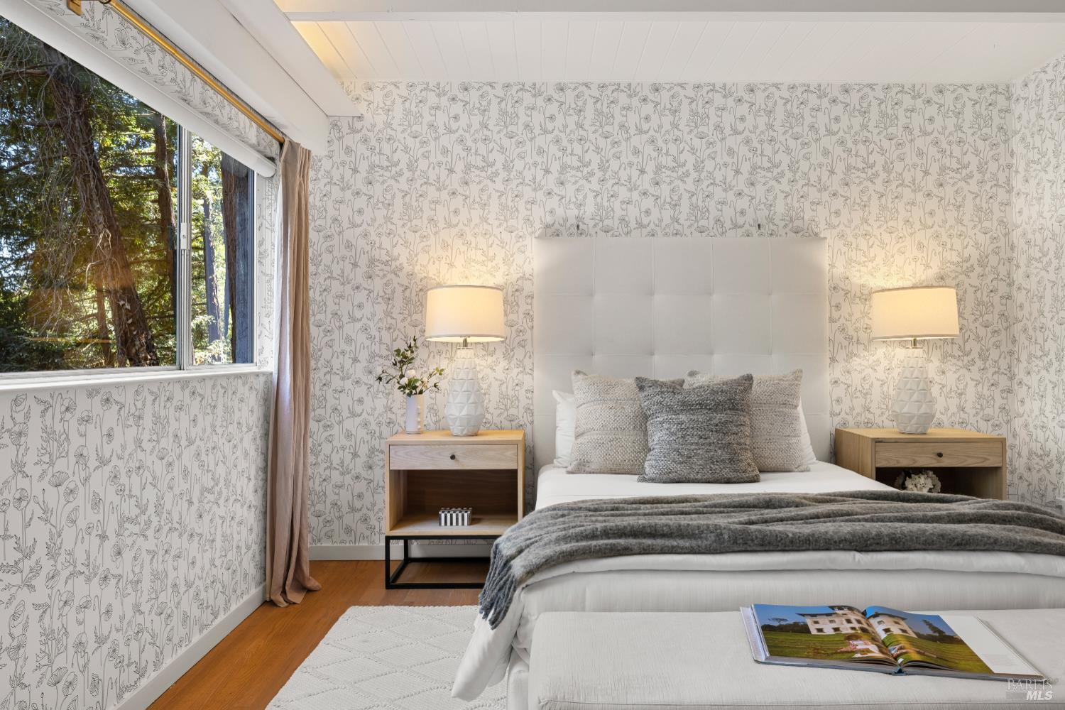 Detail Gallery Image 36 of 56 For 306 Edgewood Ave, Mill Valley,  CA 94941 - 4 Beds | 3 Baths