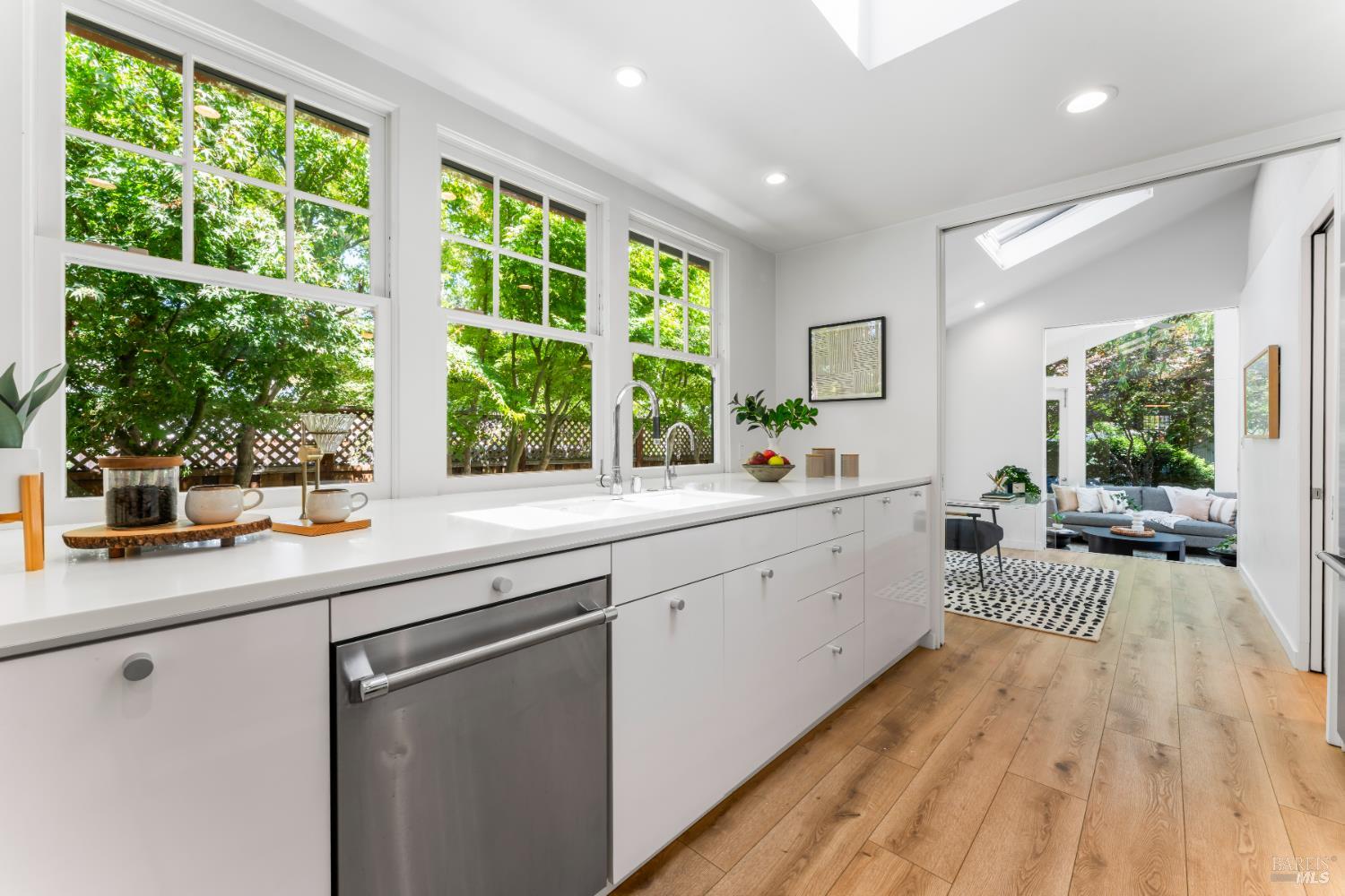 Detail Gallery Image 26 of 77 For 108 Randolph St, Napa,  CA 94559 - 3 Beds | 3 Baths