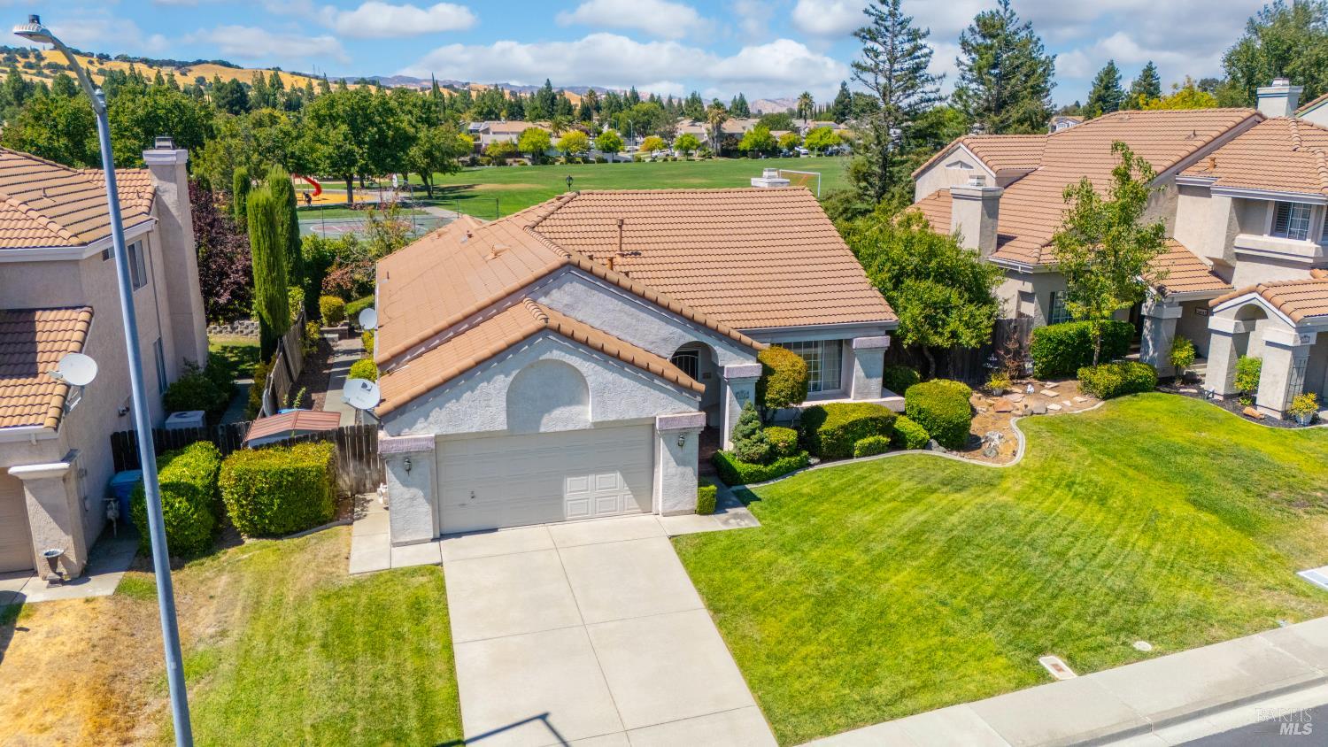 Detail Gallery Image 44 of 58 For 202 Bantry Dr, Vacaville,  CA 95688 - 3 Beds | 2 Baths
