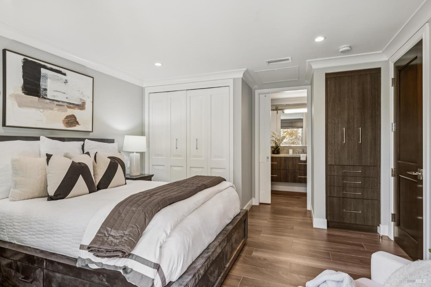 Detail Gallery Image 42 of 69 For 836 Acorn Way, Napa,  CA 94558 - 3 Beds | 2 Baths