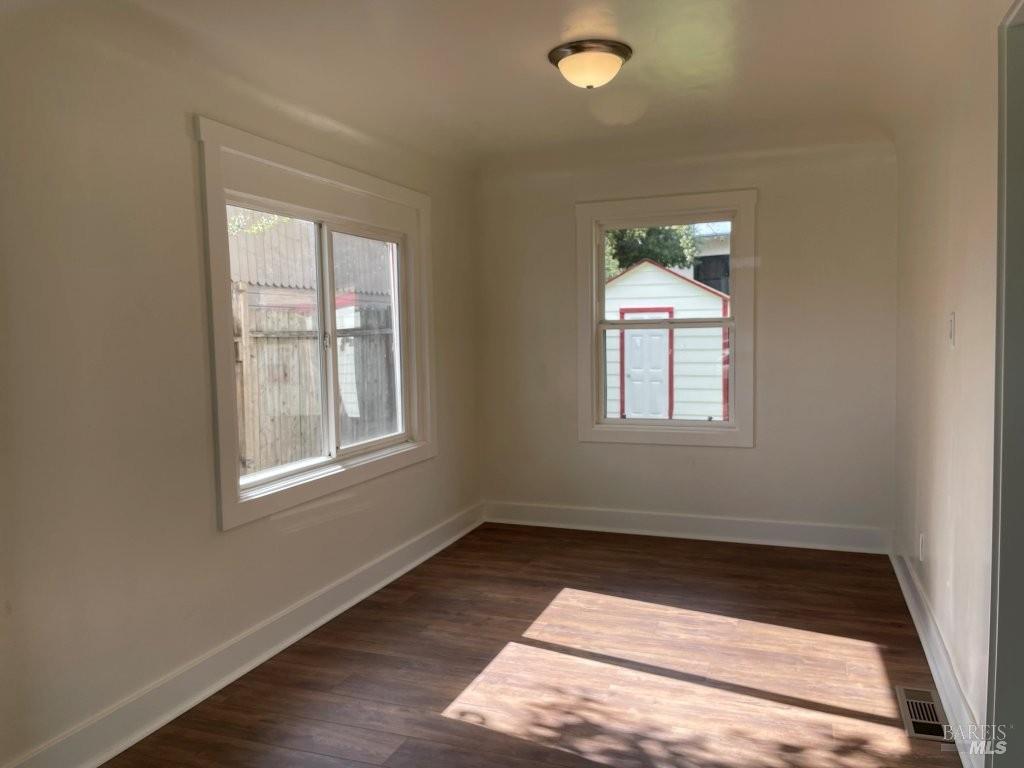 Detail Gallery Image 10 of 14 For 93 14 Th St, Vallejo,  CA 94590 - 2 Beds | 1 Baths