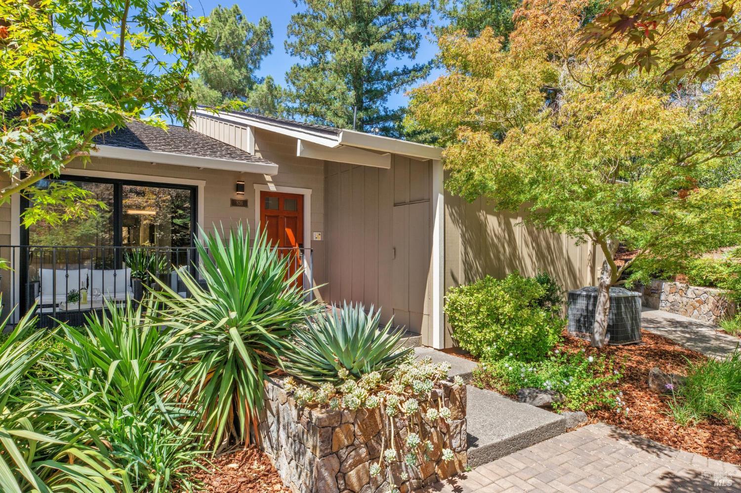 Detail Gallery Image 56 of 69 For 836 Acorn Way, Napa,  CA 94558 - 3 Beds | 2 Baths