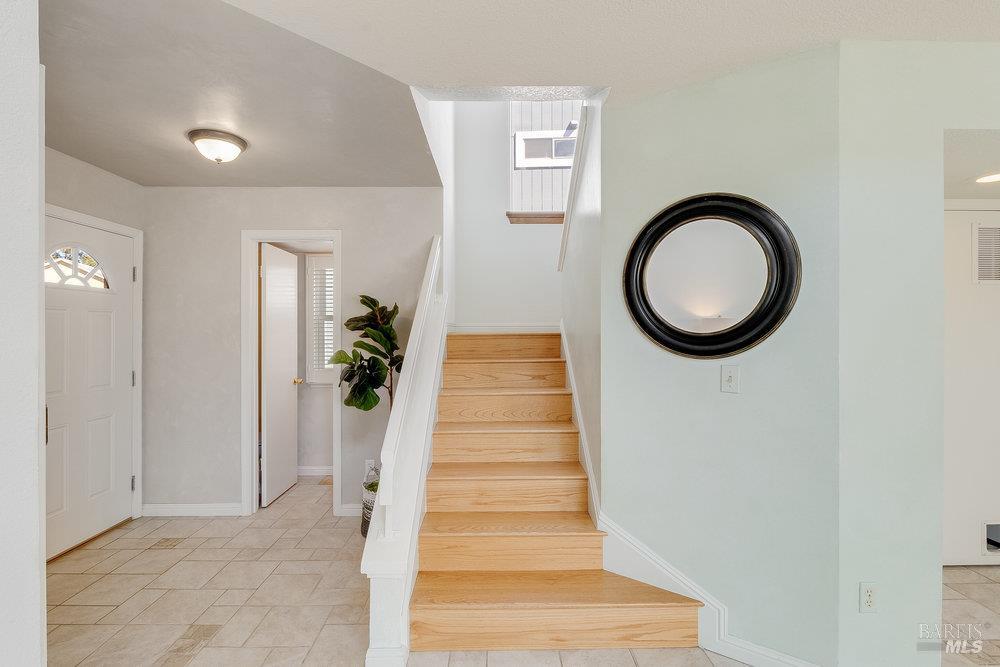 Detail Gallery Image 22 of 61 For 108 James River Rd, Vallejo,  CA 94591 - 3 Beds | 2/1 Baths