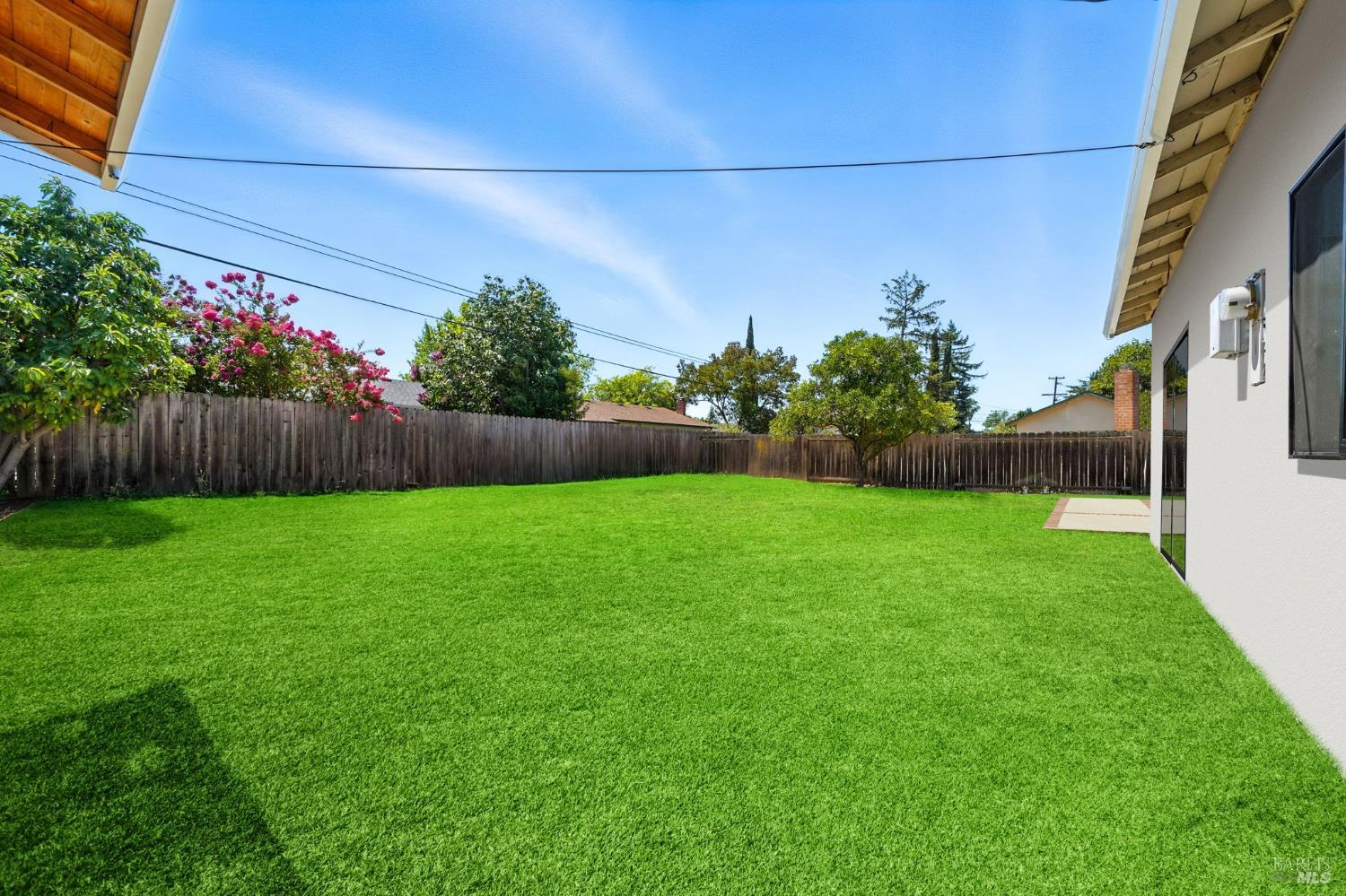 Detail Gallery Image 29 of 33 For 4272 Brentwood Cir, Concord,  CA 94521 - 3 Beds | 2 Baths