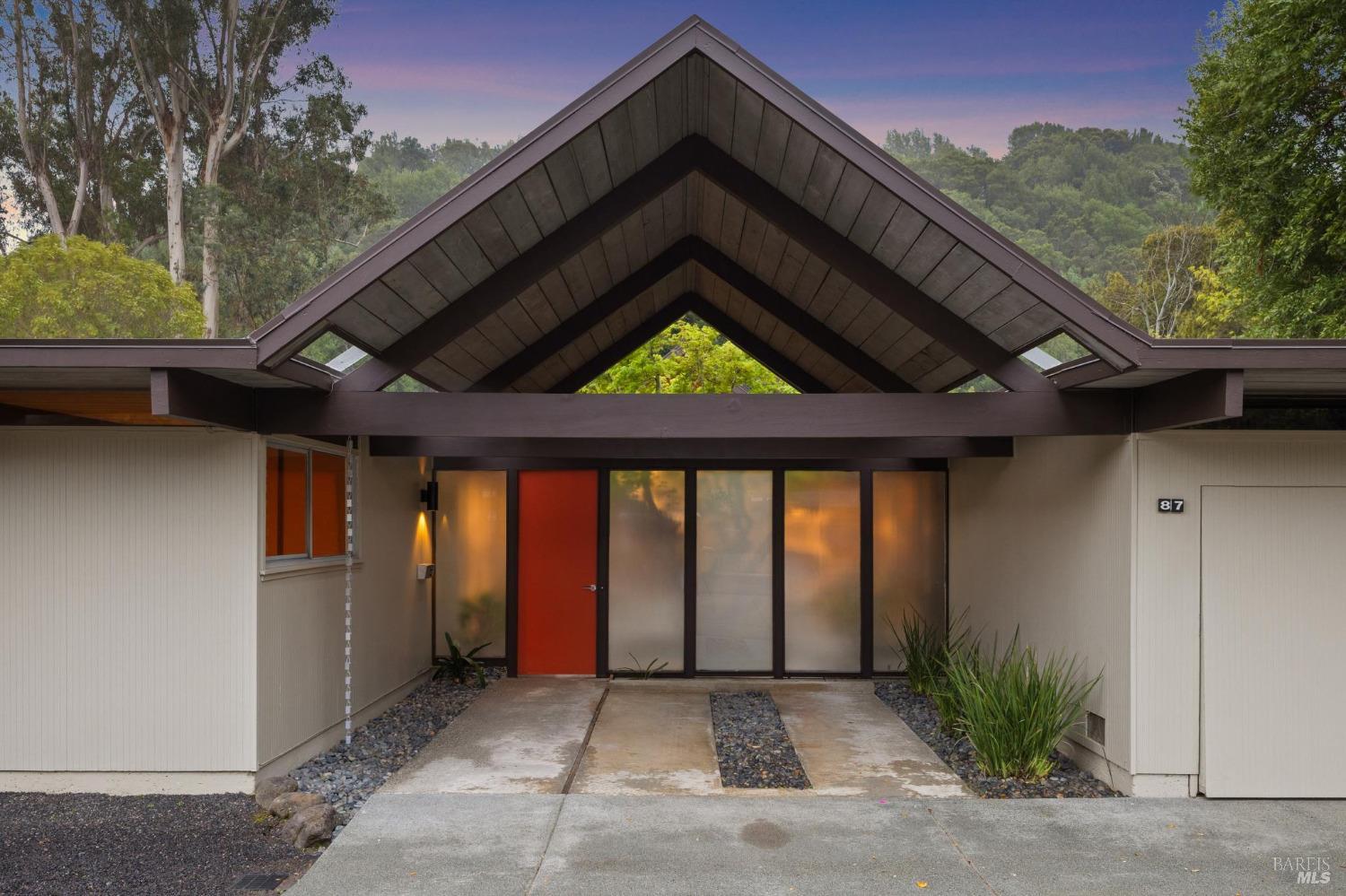 Detail Gallery Image 51 of 55 For 87 Mount Rainier Dr, San Rafael,  CA 94903 - 5 Beds | 2 Baths