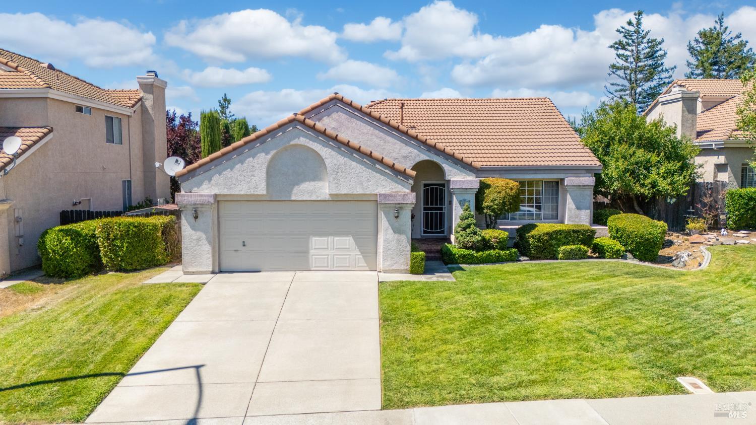 Detail Gallery Image 42 of 58 For 202 Bantry Dr, Vacaville,  CA 95688 - 3 Beds | 2 Baths