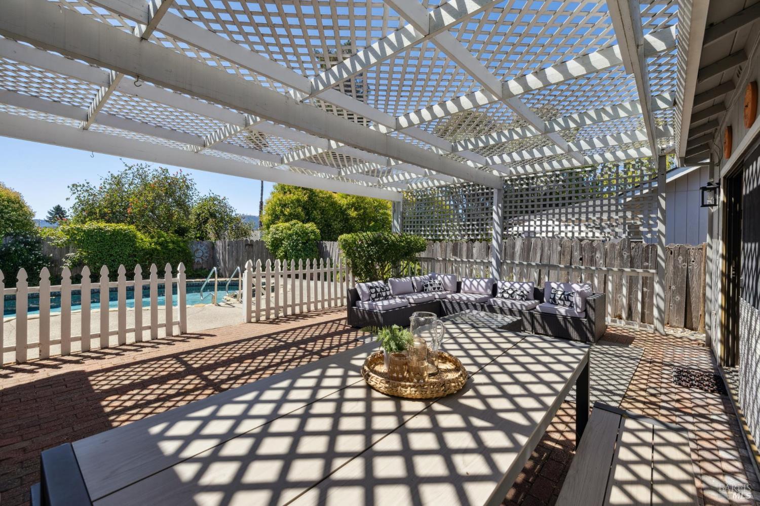 Detail Gallery Image 46 of 66 For 334 San Marin Dr, Novato,  CA 94945 - 4 Beds | 2 Baths