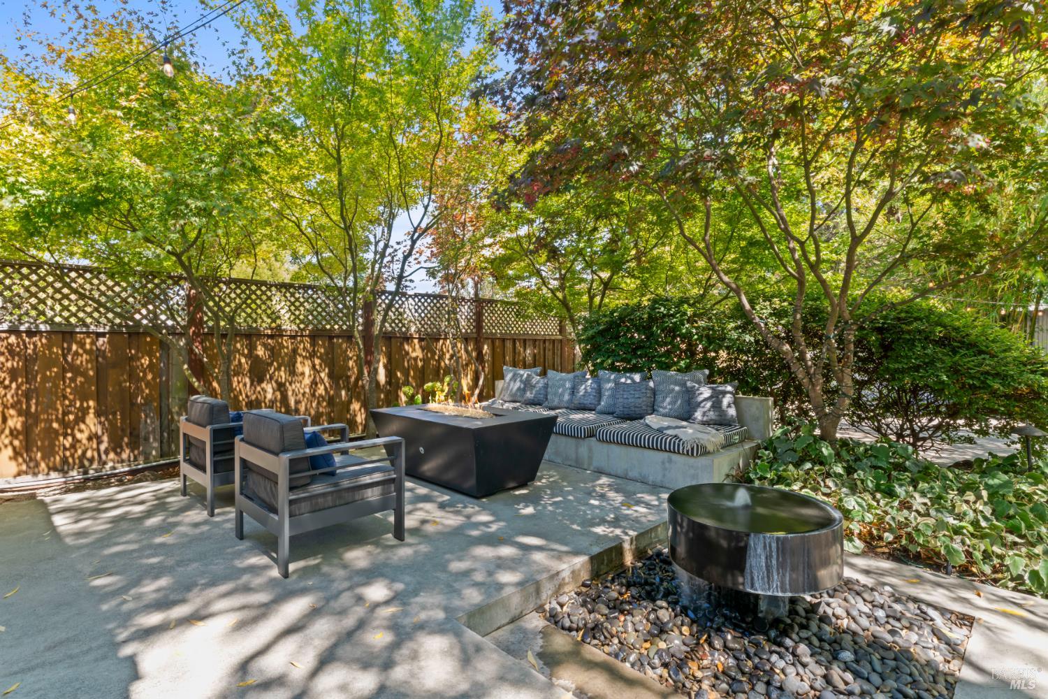 Detail Gallery Image 41 of 77 For 108 Randolph St, Napa,  CA 94559 - 3 Beds | 3 Baths