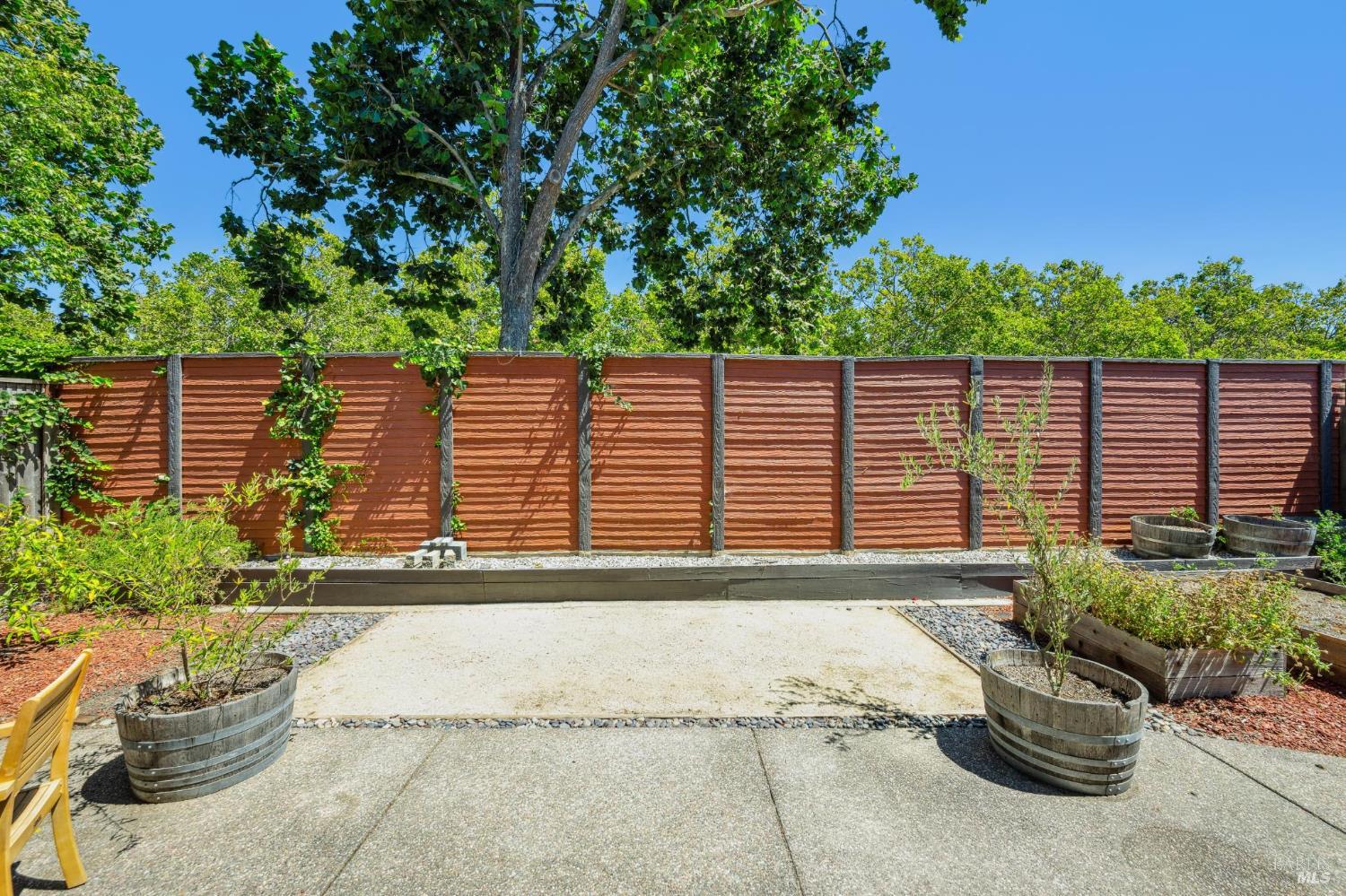 Detail Gallery Image 46 of 53 For 8030 Macaw Ct, Rohnert Park,  CA 94928 - 3 Beds | 2/1 Baths