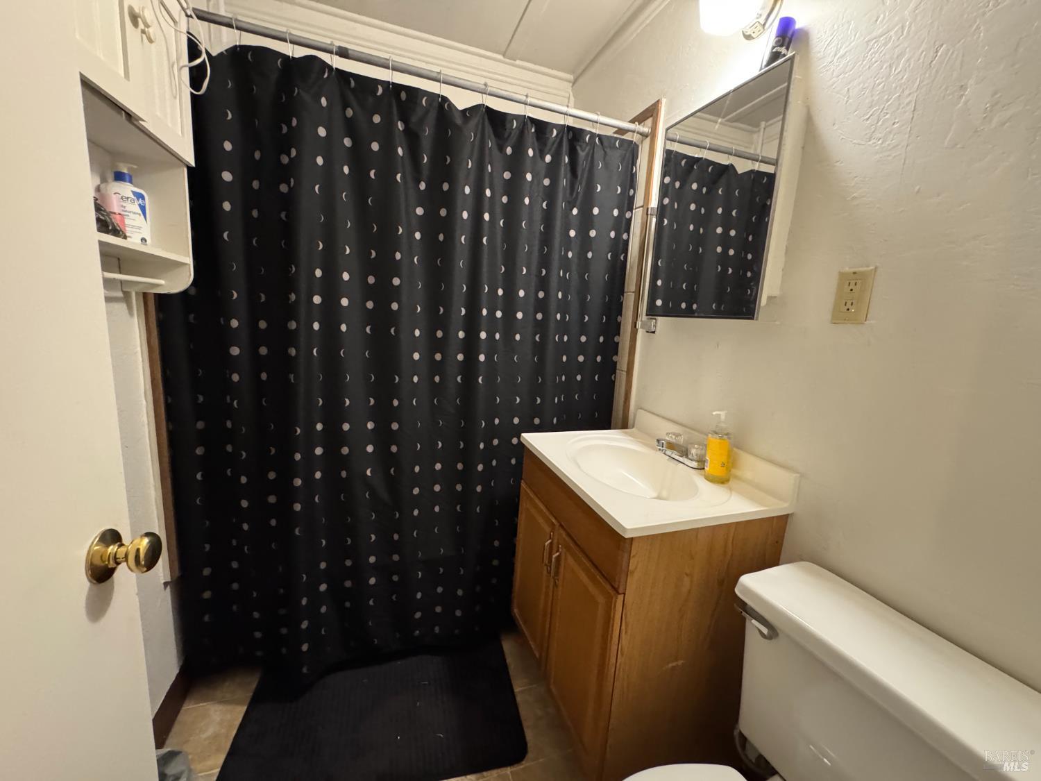 Detail Gallery Image 6 of 9 For 15865 Bottle Rock Rd, Cobb,  CA 95426 - 2 Beds | 1 Baths