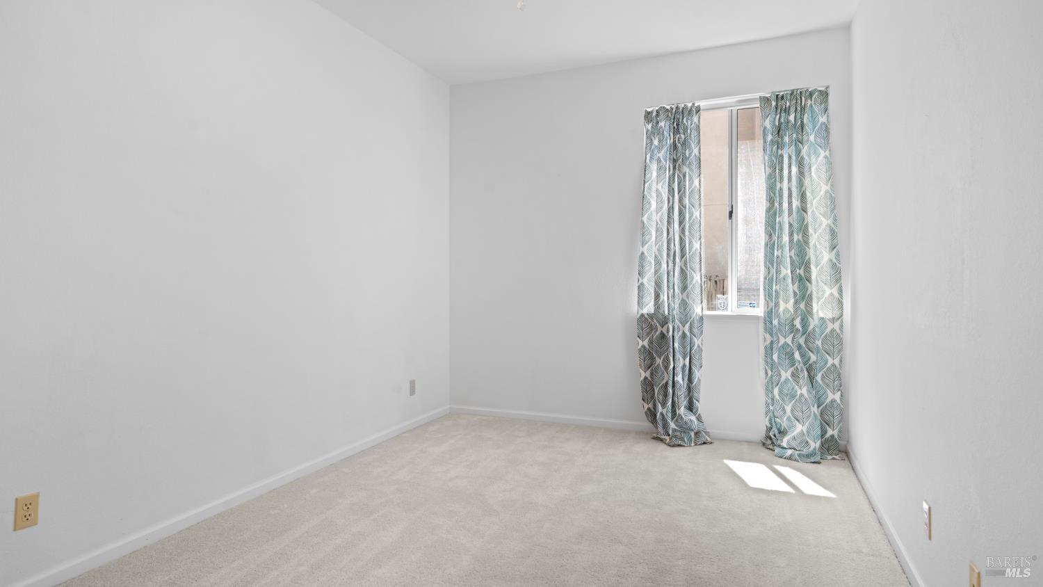 Detail Gallery Image 20 of 58 For 202 Bantry Dr, Vacaville,  CA 95688 - 3 Beds | 2 Baths