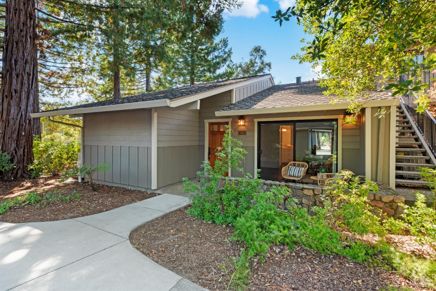 Detail Gallery Image 31 of 48 For 845 Acorn Way, Napa,  CA 94558 - 3 Beds | 2 Baths