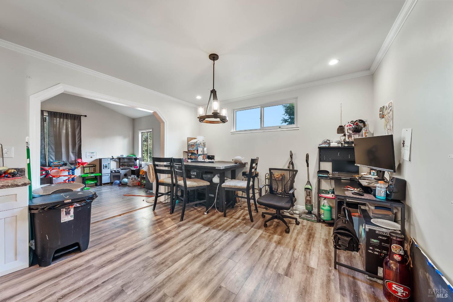 Detail Gallery Image 11 of 36 For 3664 Mckinnley Dr, Clearlake,  CA 95422 - 3 Beds | 2 Baths