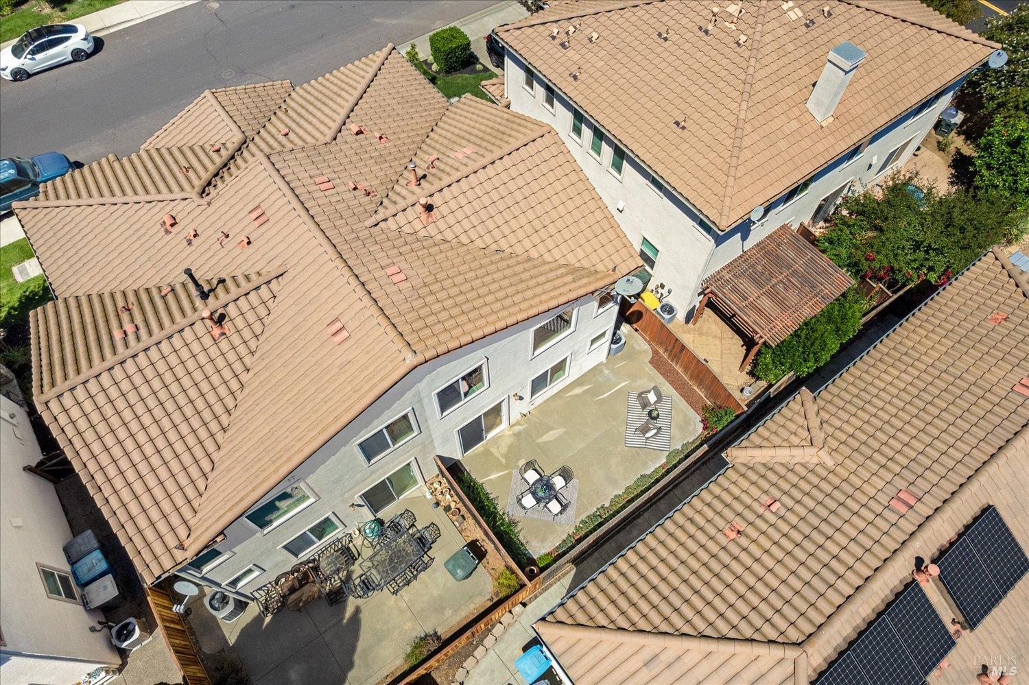 Detail Gallery Image 49 of 54 For 1013 Portofino Ave, Vacaville,  CA 95687 - 3 Beds | 2/1 Baths
