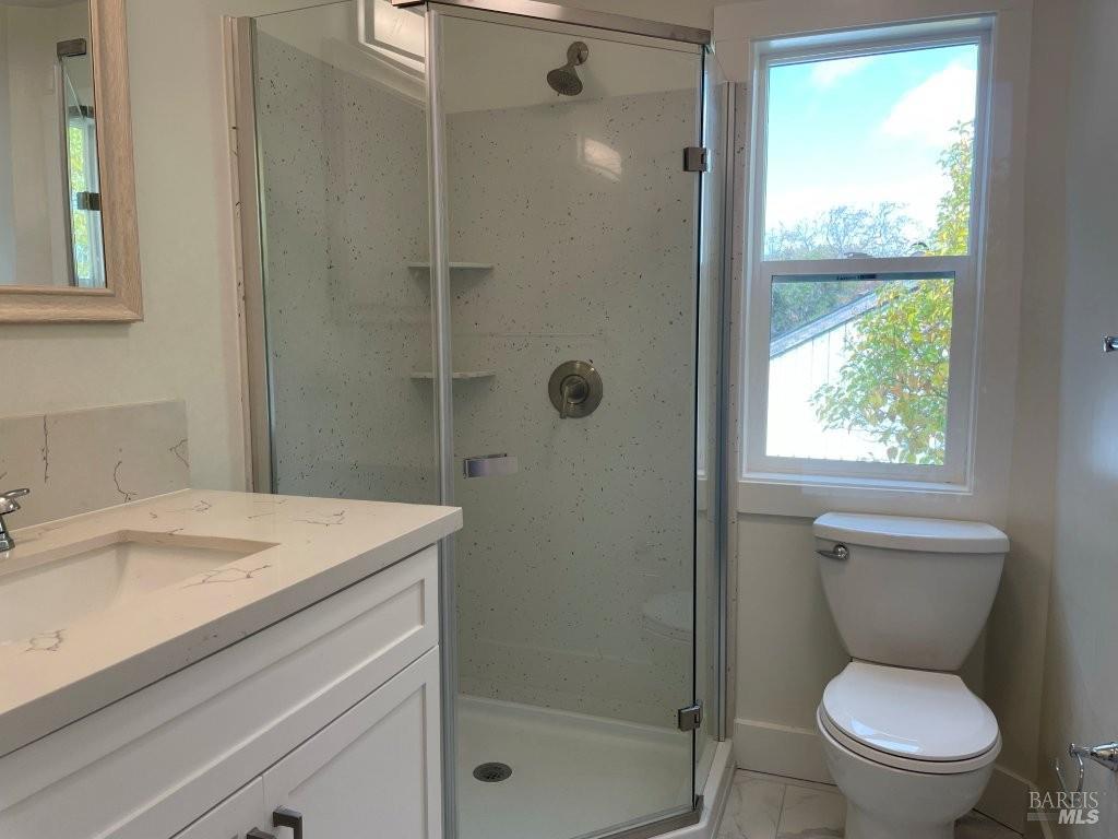 Detail Gallery Image 6 of 14 For 93 14 Th St, Vallejo,  CA 94590 - 2 Beds | 1 Baths