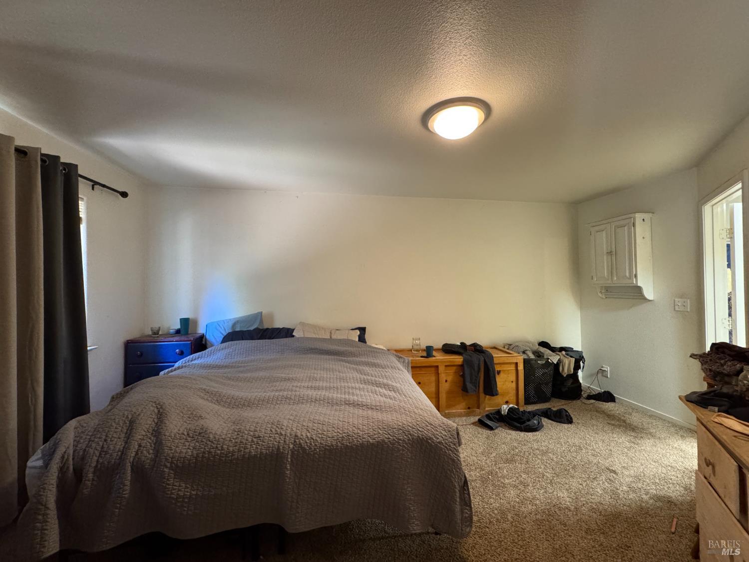 Detail Gallery Image 6 of 13 For 16681 Cobb Blvd, Cobb,  CA 95426 - 3 Beds | 2 Baths