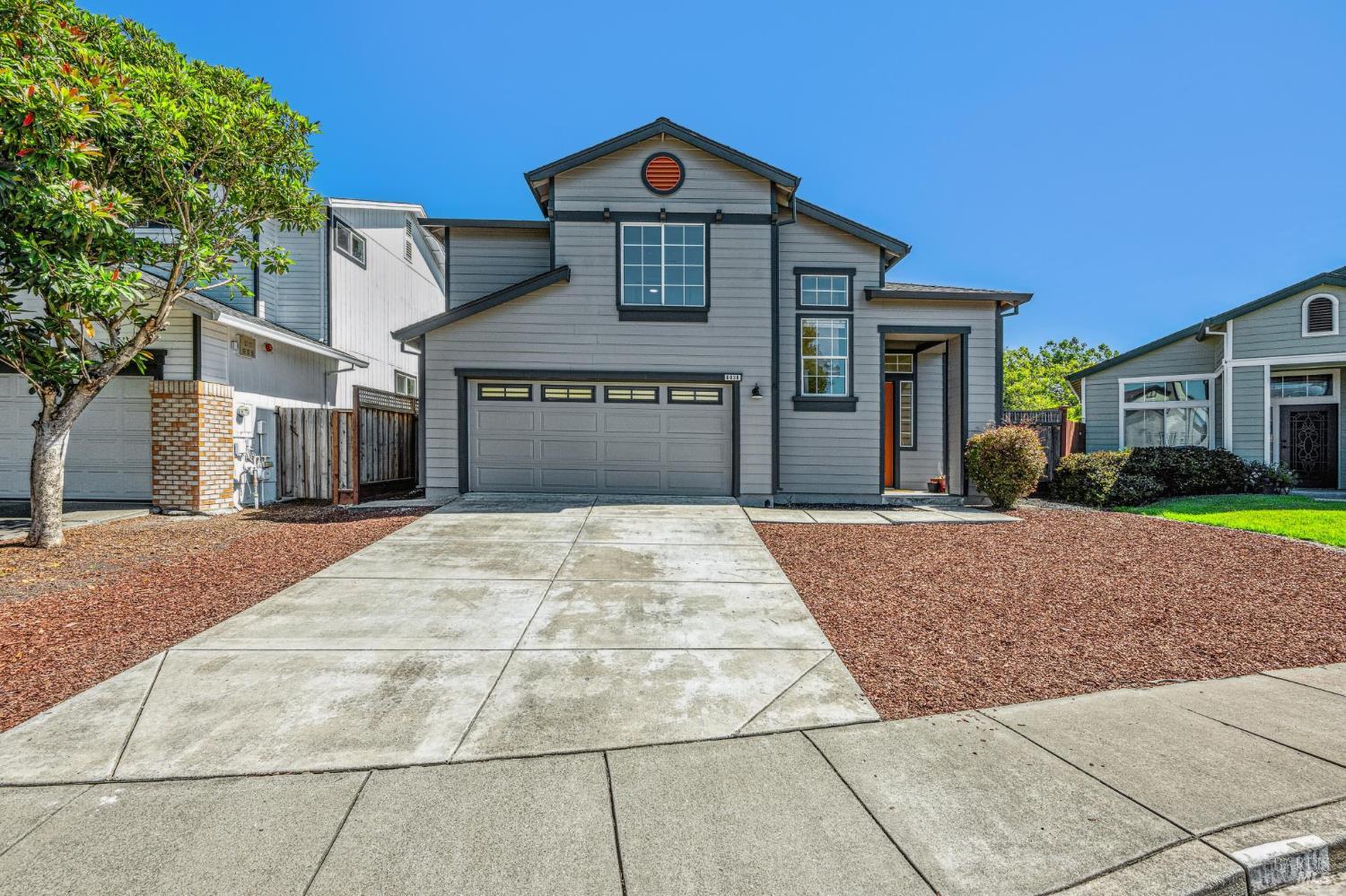Detail Gallery Image 1 of 53 For 8030 Macaw Ct, Rohnert Park,  CA 94928 - 3 Beds | 2/1 Baths
