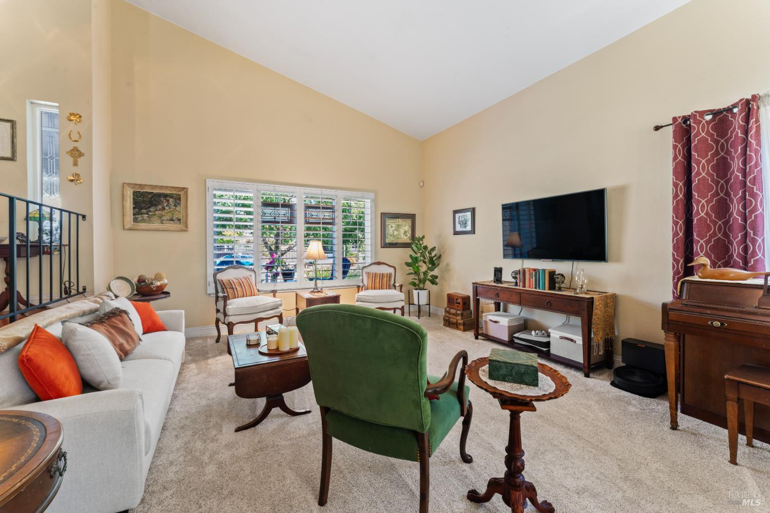 Detail Gallery Image 12 of 47 For 921 Bolton Cir, Benicia,  CA 94510 - 3 Beds | 2/1 Baths