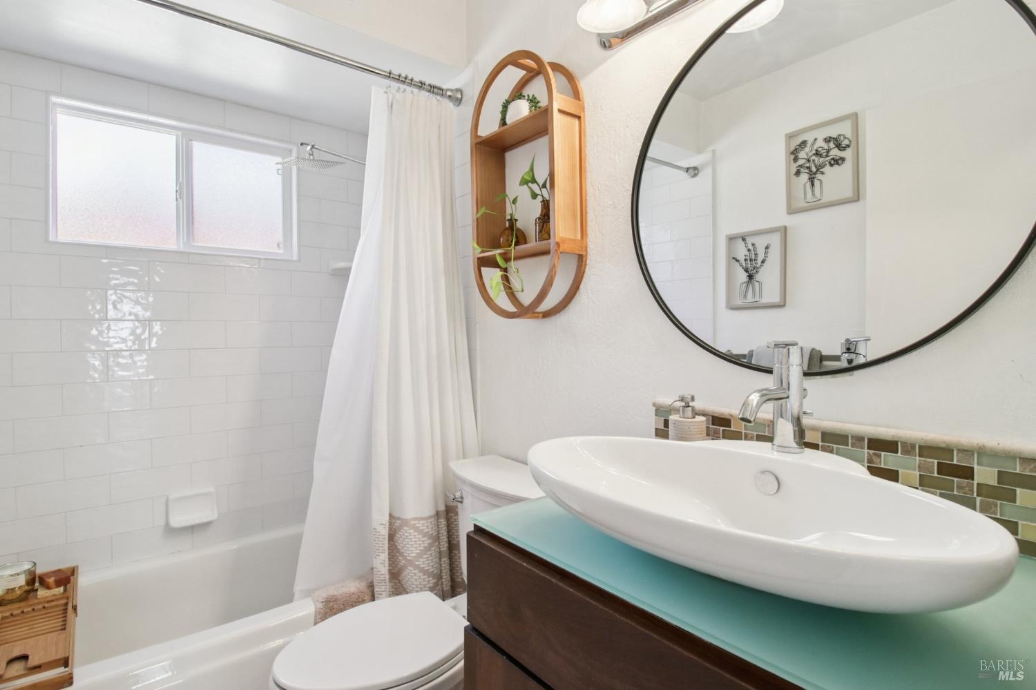 Detail Gallery Image 33 of 47 For 2246 Minaret Dr, Martinez,  CA 94553 - 3 Beds | 2 Baths