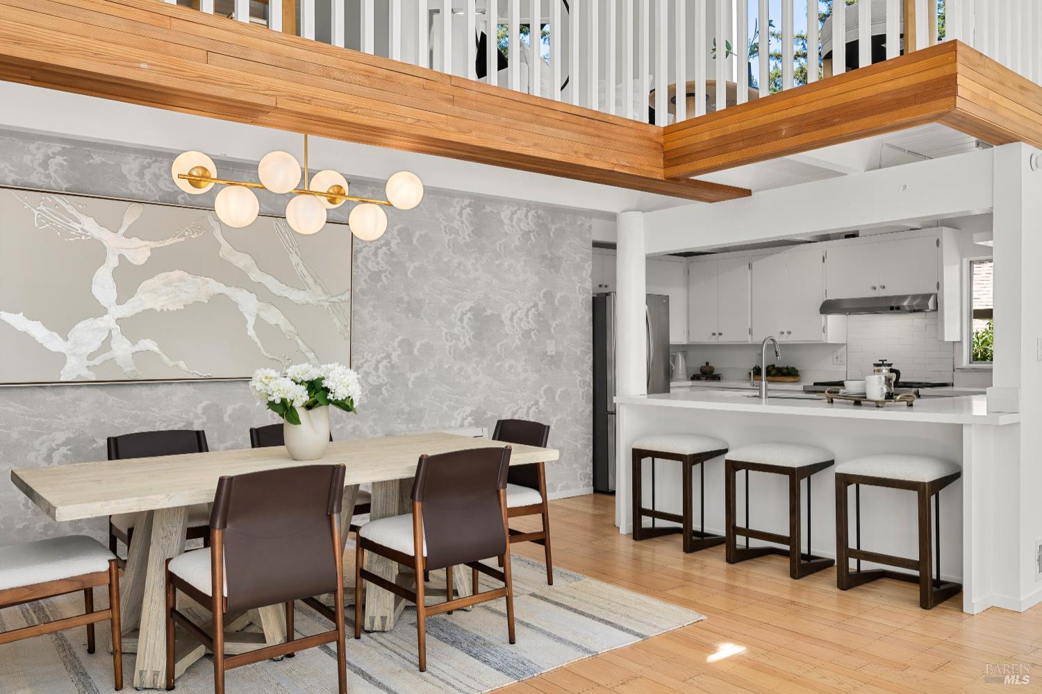 Detail Gallery Image 17 of 56 For 306 Edgewood Ave, Mill Valley,  CA 94941 - 4 Beds | 3 Baths