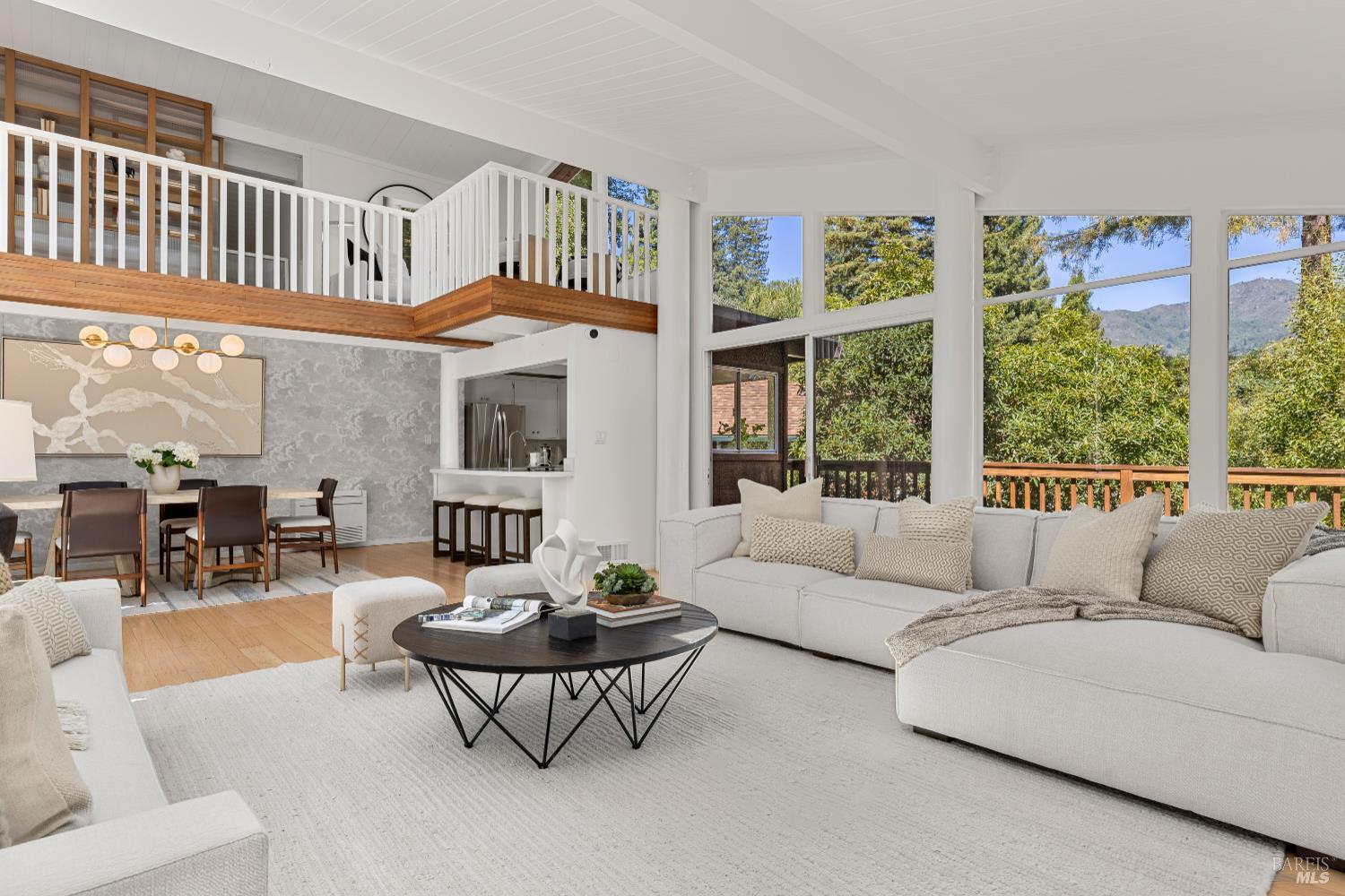 Detail Gallery Image 13 of 56 For 306 Edgewood Ave, Mill Valley,  CA 94941 - 4 Beds | 3 Baths