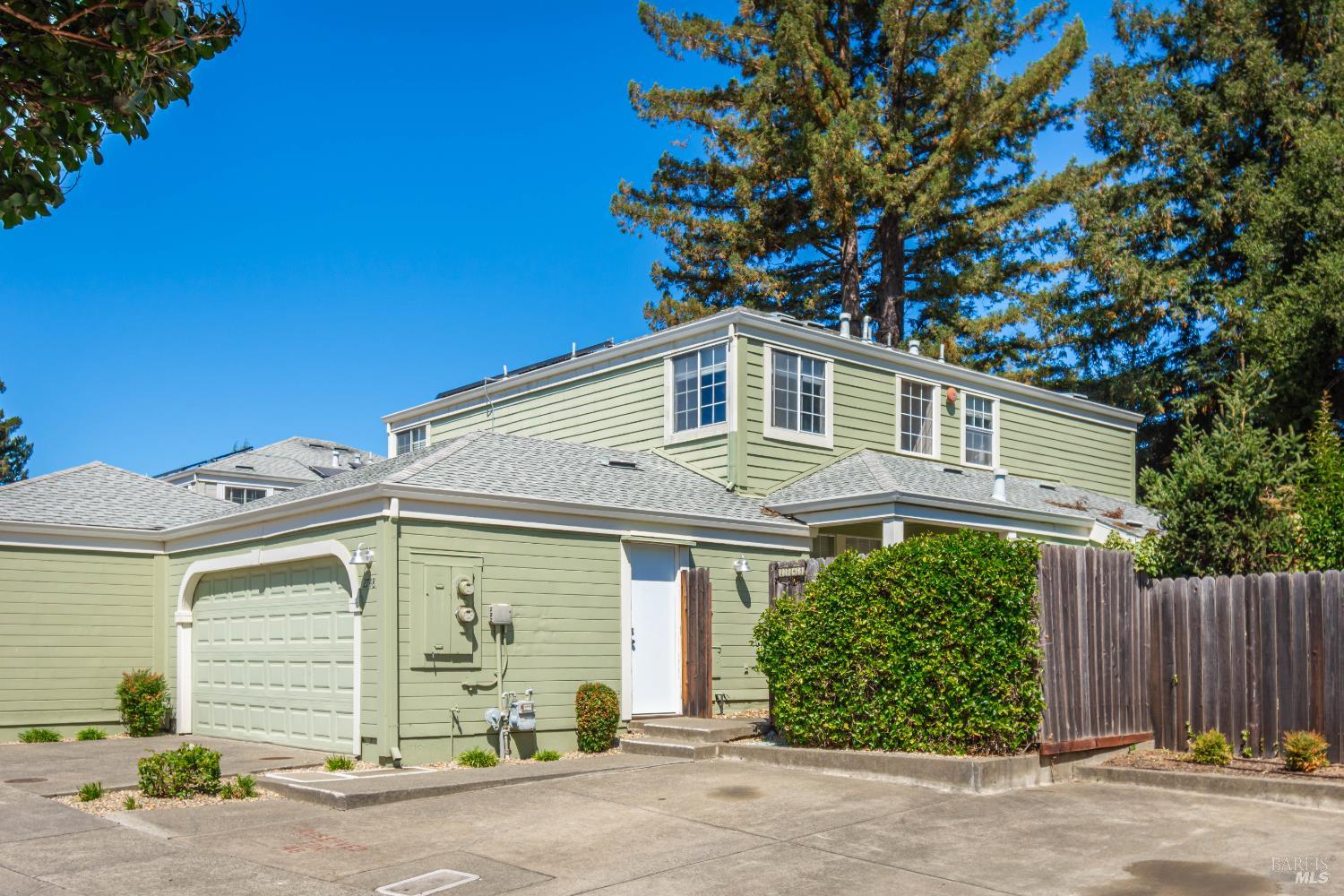 Detail Gallery Image 25 of 25 For 2748 Elks Way, Napa,  CA 94558 - 3 Beds | 2 Baths