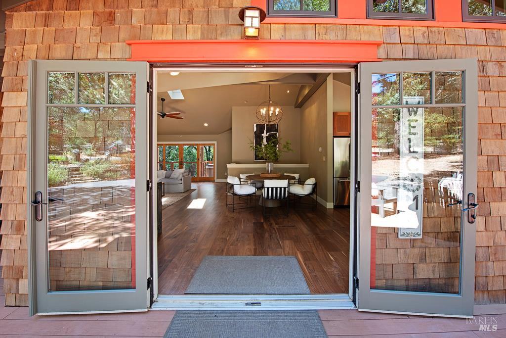 Detail Gallery Image 13 of 83 For 5961 Anderson Rd, Forestville,  CA 95436 - 3 Beds | 3 Baths