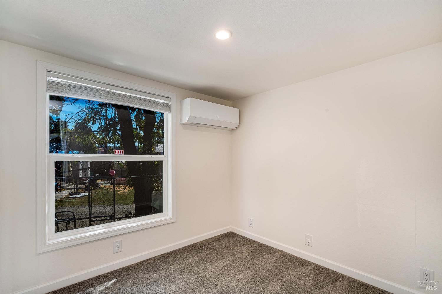 Detail Gallery Image 21 of 32 For 101 Colgan Ave 2, Santa Rosa,  CA 95404 - 1 Beds | 1 Baths