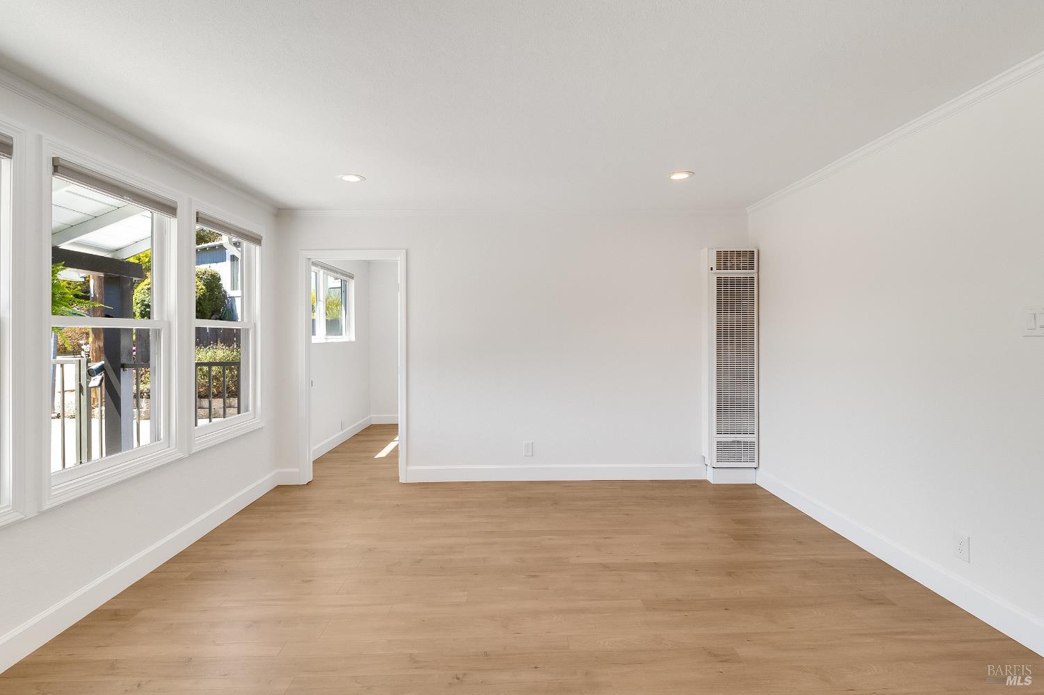 Detail Gallery Image 20 of 62 For 26 Corte Del Sol Unkn, Benicia,  CA 94510 - 3 Beds | 1 Baths