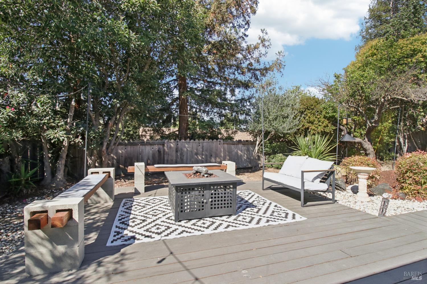 Detail Gallery Image 43 of 47 For 2246 Minaret Dr, Martinez,  CA 94553 - 3 Beds | 2 Baths
