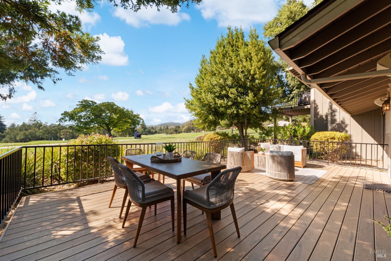 Detail Gallery Image 12 of 48 For 845 Acorn Way, Napa,  CA 94558 - 3 Beds | 2 Baths