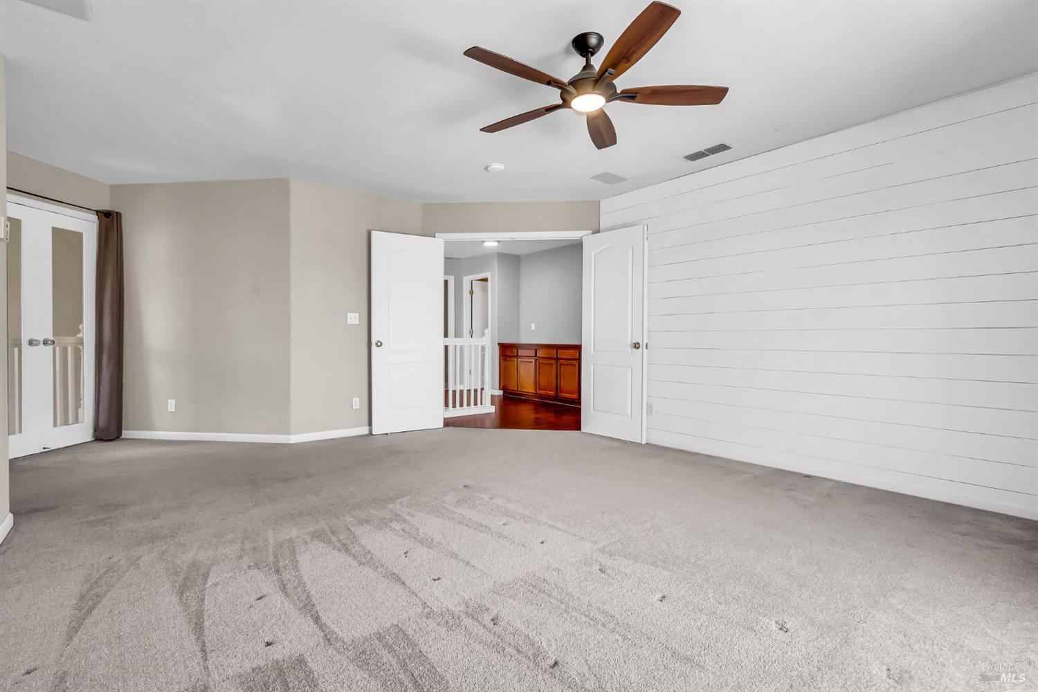 Detail Gallery Image 23 of 43 For 1946 Leaning Oak Ct, Fairfield,  CA 94534 - 5 Beds | 3 Baths