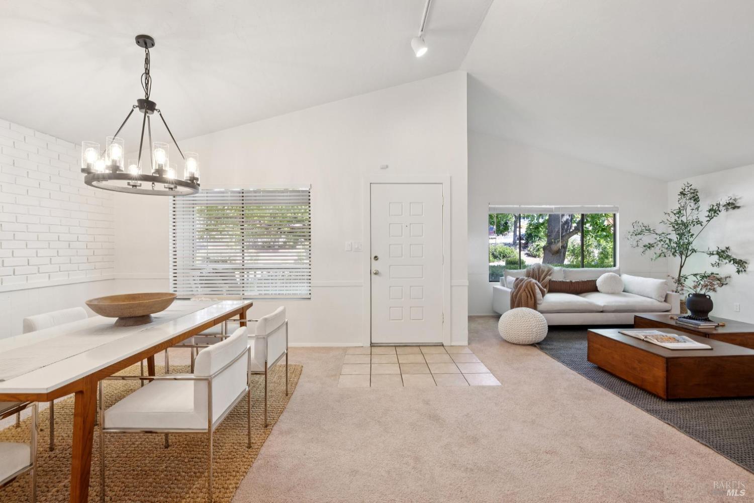 Detail Gallery Image 13 of 66 For 334 San Marin Dr, Novato,  CA 94945 - 4 Beds | 2 Baths