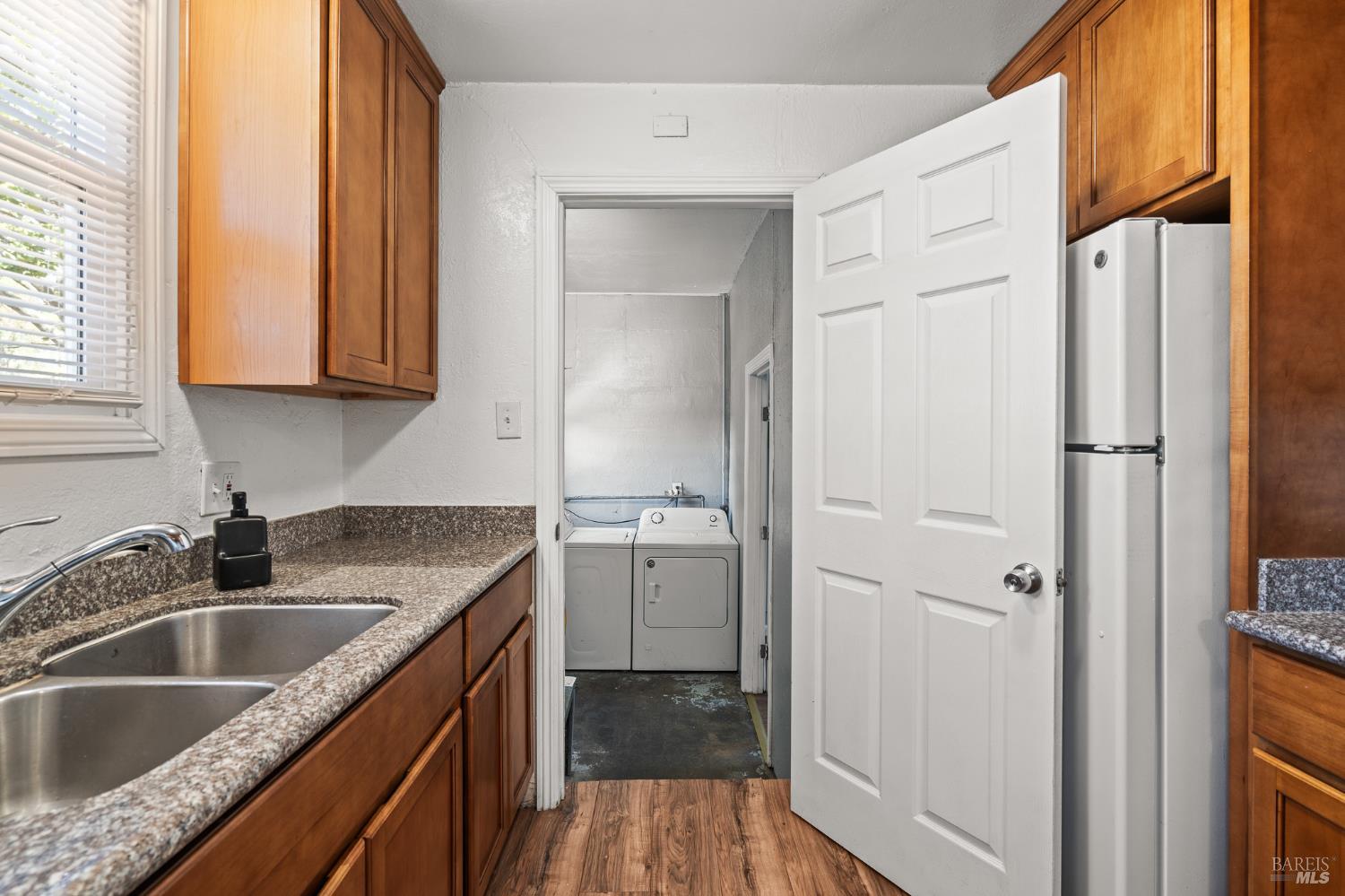 Detail Gallery Image 15 of 32 For 229 Hermosa Ave, Vallejo,  CA 94589 - 3 Beds | 1 Baths