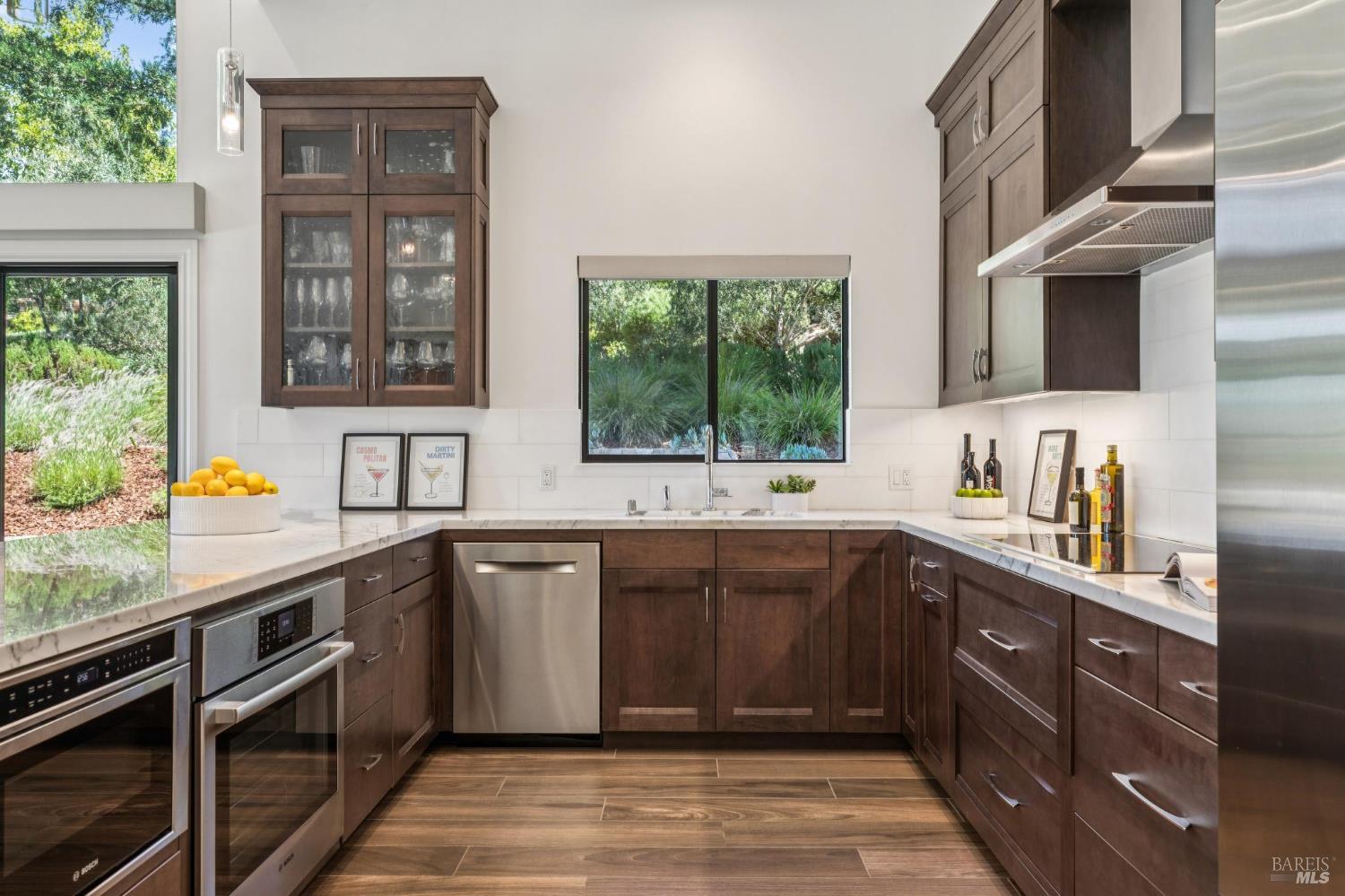 Detail Gallery Image 20 of 69 For 836 Acorn Way, Napa,  CA 94558 - 3 Beds | 2 Baths