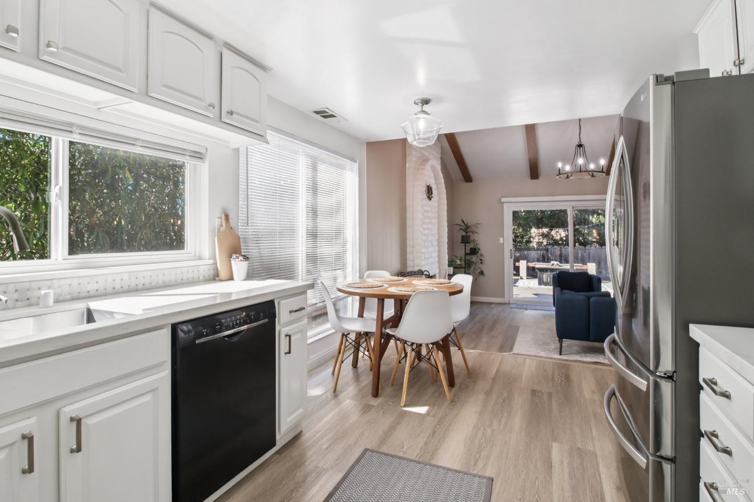 Detail Gallery Image 26 of 47 For 2246 Minaret Dr, Martinez,  CA 94553 - 3 Beds | 2 Baths