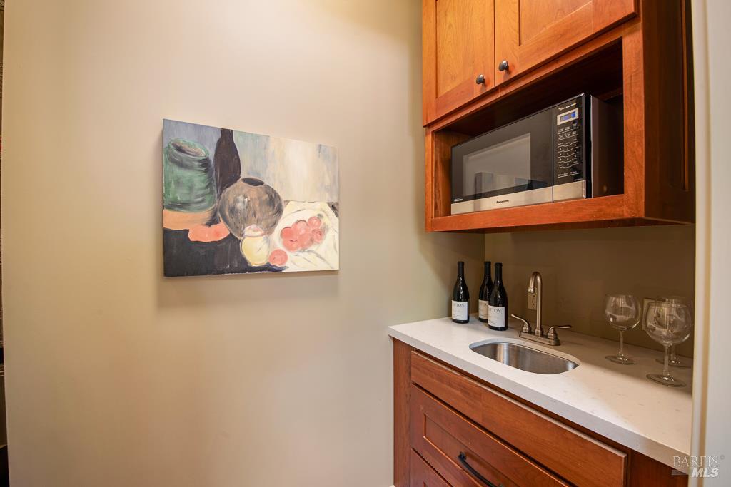 Detail Gallery Image 20 of 83 For 5961 Anderson Rd, Forestville,  CA 95436 - 3 Beds | 3 Baths
